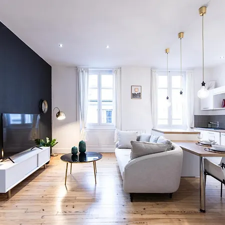 Le Cret - Place Jean Jaures Apartment *